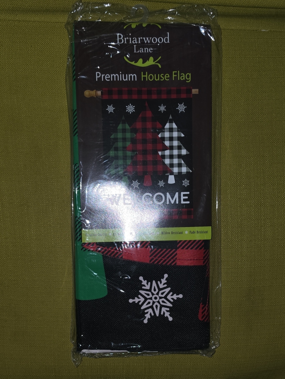 Black & Red Plaid Holiday Welcome House Flag